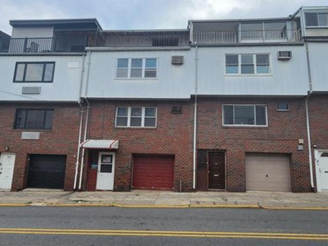 House for sale in Hudson, New Jersey