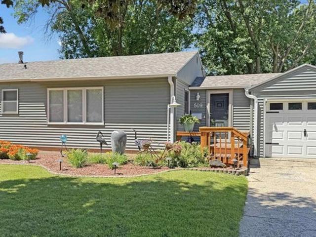 House for sale in Hampton, Iowa