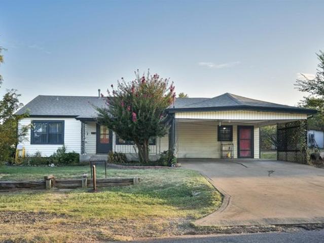 House for sale in Comanche, Oklahoma