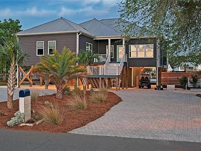House for sale in Dauphin Island, Alabama