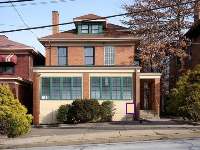 House for sale in Carnegie, Pennsylvania