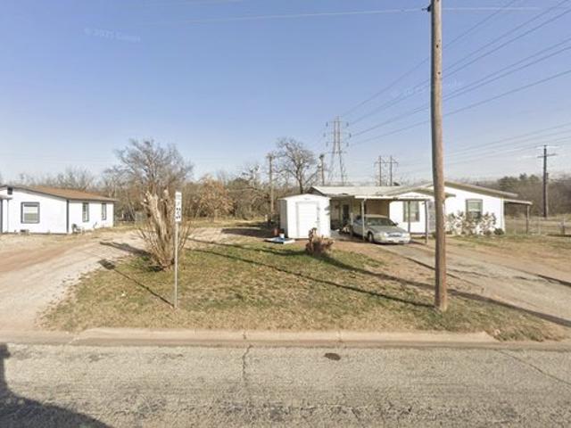 Land for sale in Taylor, Texas
