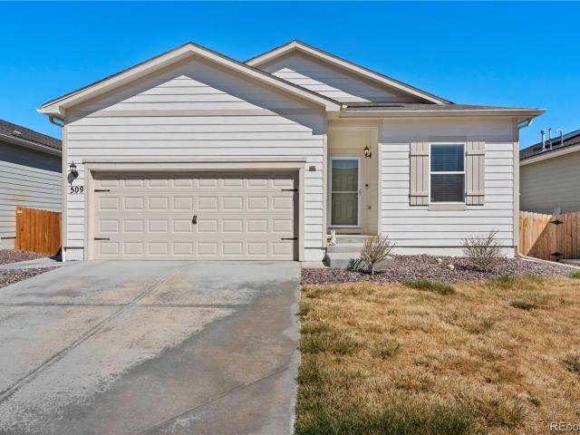 House for sale in Keenesburg, Colorado