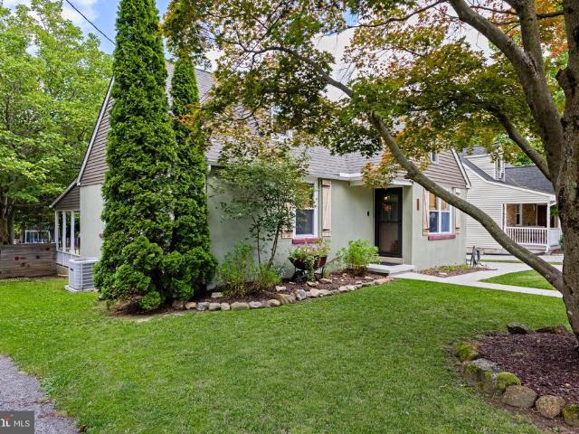 House for sale in Elmer, New Jersey