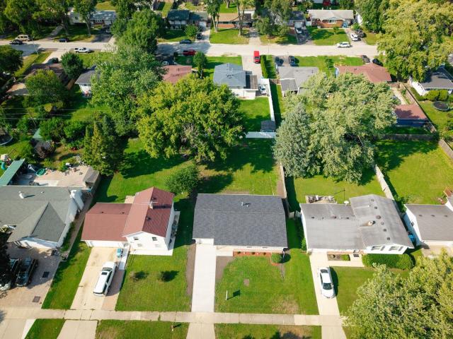 House for sale in Aurora, Illinois