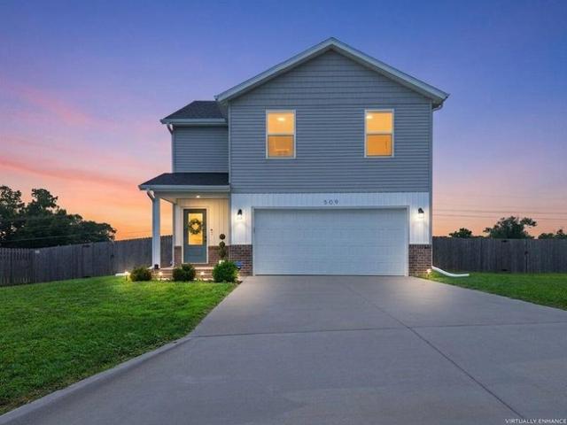 House for sale in Nixa, Missouri