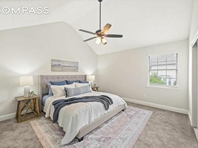 Townhouse for sale in Blue Springs Townhouse for sale in Blue Springs