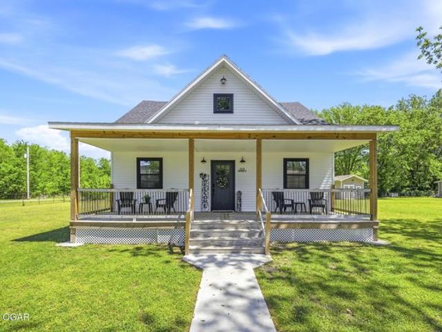 House for sale in Alba, Missouri