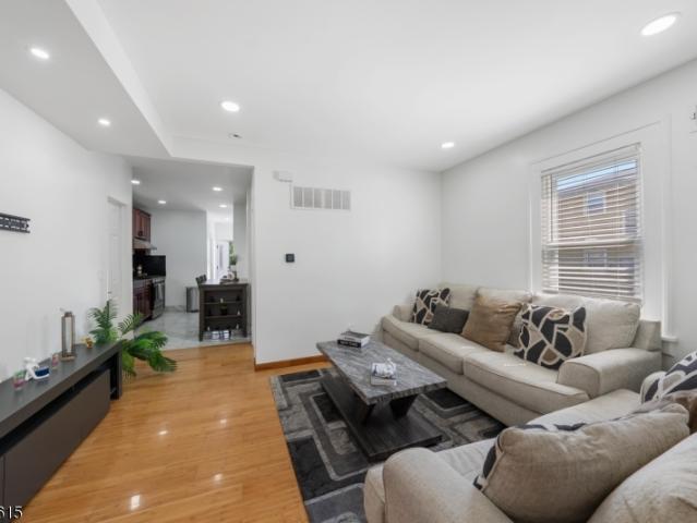 House for sale in Roselle Park, New Jersey