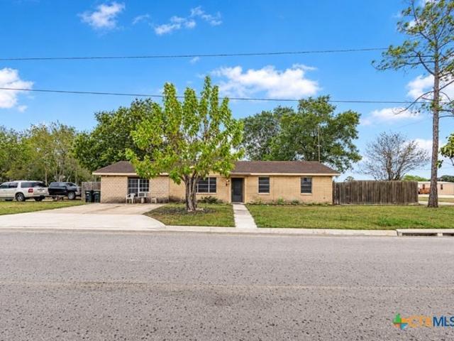 House for sale in Hallettsville, Lavaca County