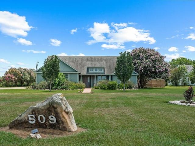 House for sale in Calhoun, Texas