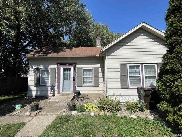 House for sale in Marshall, Illinois