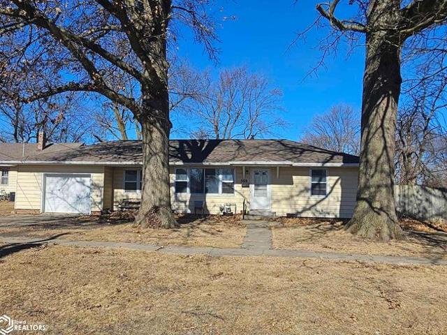 House for sale in Creston, Iowa