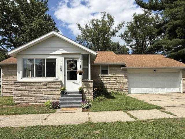 House for sale in Hamlet, Indiana