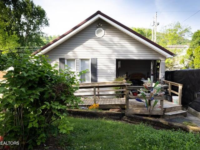 House for sale in Pineville, Kentucky