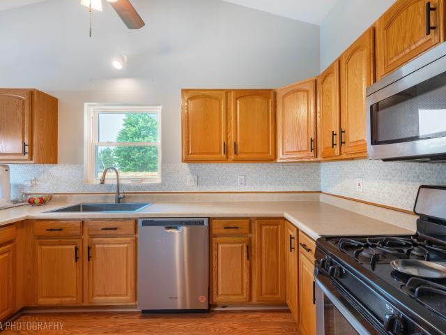House for sale in Mchenry, Illinois