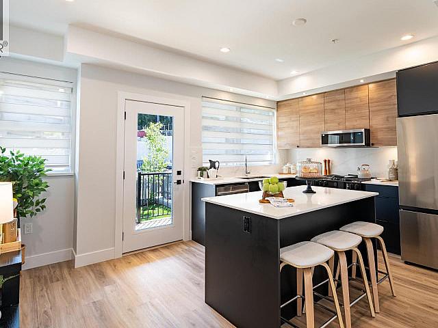 Condo for sale in Maple Ridge, British Columbia