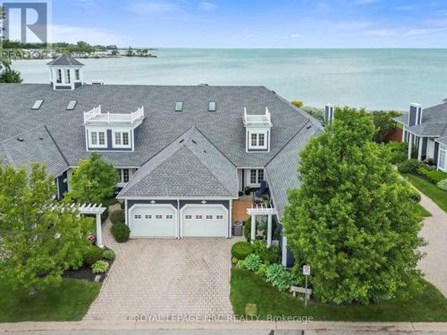 Townhouse for sale in Niagara, Ontario