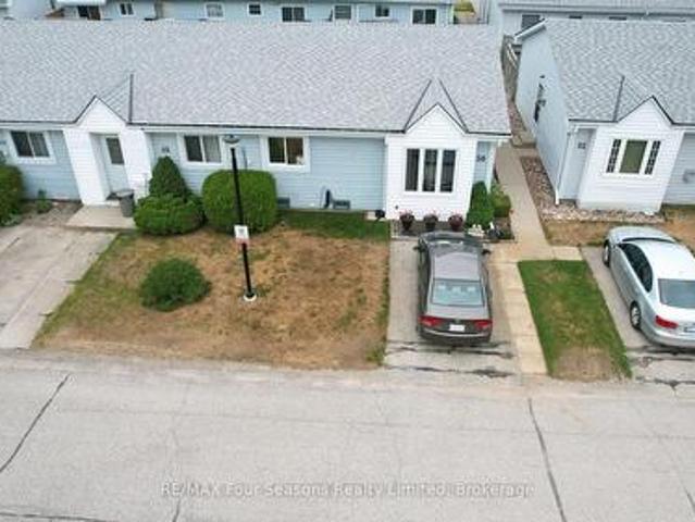 Townhouse for sale in Saugeen Shores, Ontario