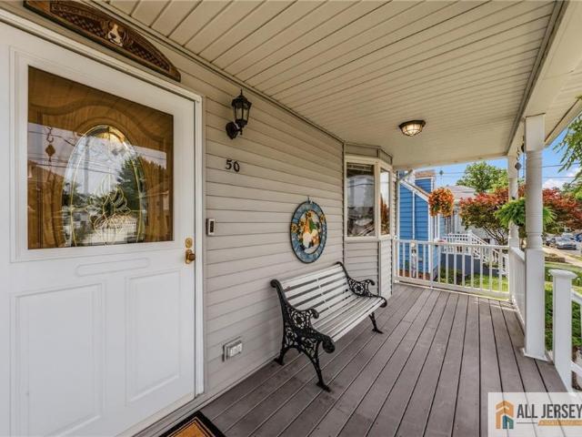 House for sale in Avenel, New Jersey