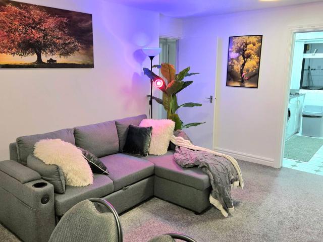 Apartment for rent in Garretts Green, Birmingham