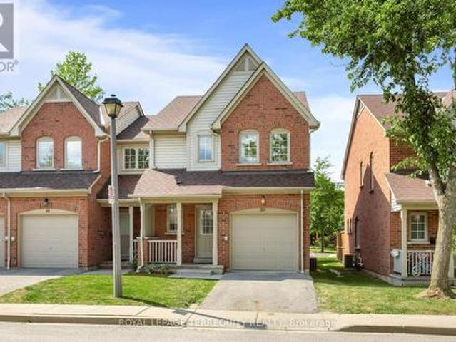 Townhouse for sale in Mississauga, Ontario