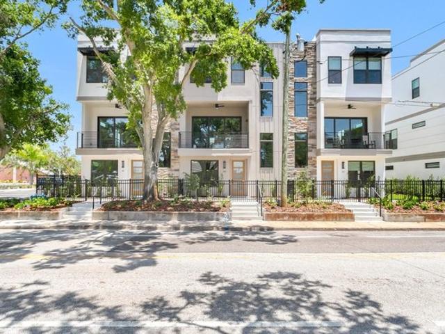 Townhouse for sale in Saint Petersburg, Florida