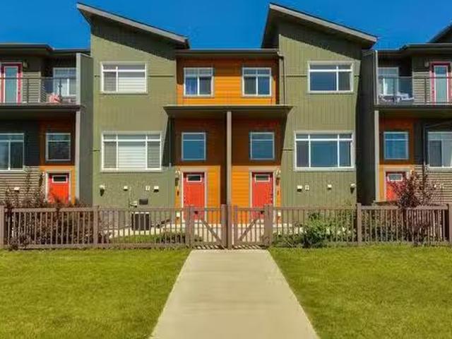 Condo for sale in Wedgewood, Alberta