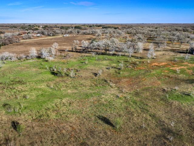 Land for sale in Nixon, Texas