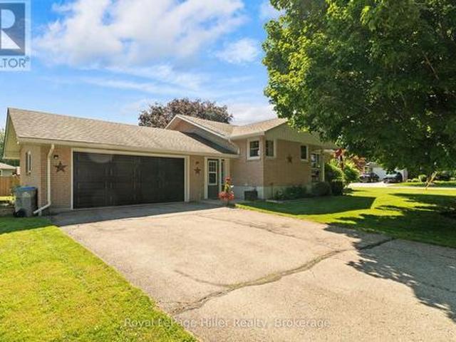 House for sale in Perth, Ontario