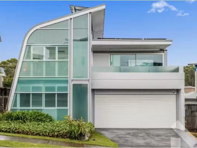 House for rent in Wollongong West, New South Wales