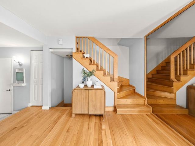 House for rent in Pointe-claire, Quebec