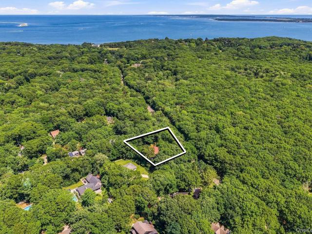 House for sale in Springs, Town of East Hampton