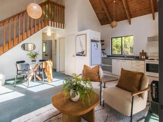 House for sale in Palm Beach, Waiheke
