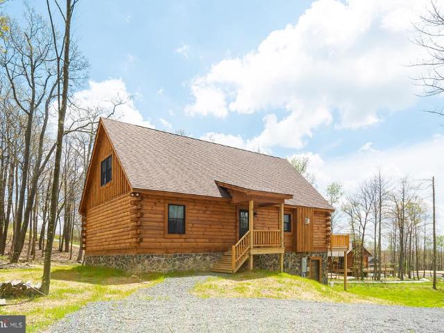 House for sale in Garrett, Maryland