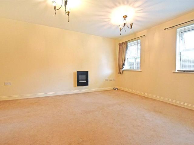 Apartment for rent in Thorpe, West Yorkshire