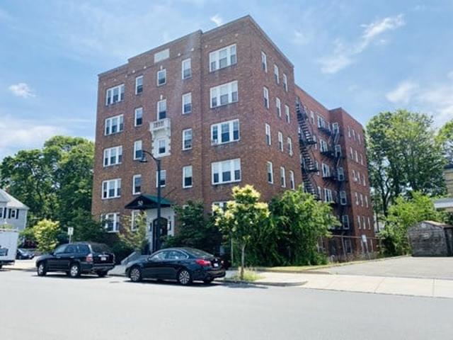 Apartment for rent in Beverly
