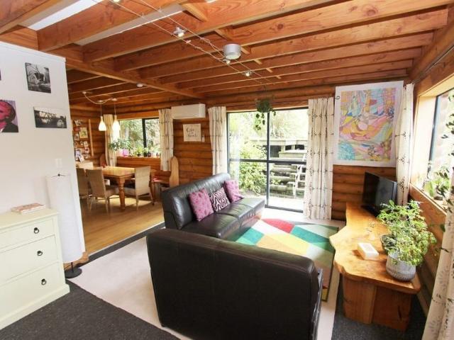 Apartment for rent in Otakou