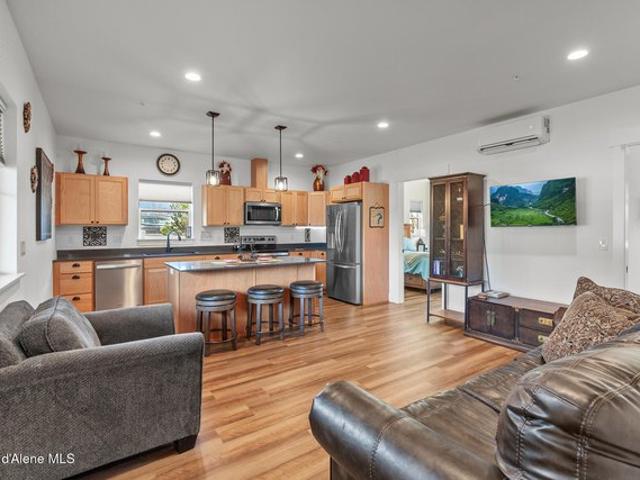 Condo for sale in Ponderay, Idaho