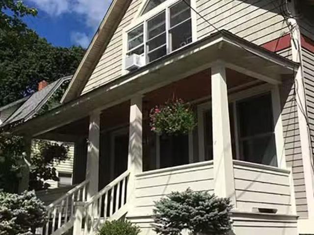 House for rent in Burlington
