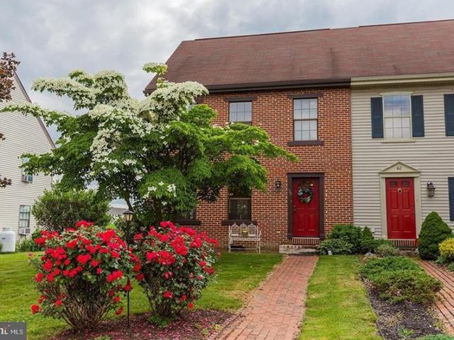 Townhouse for sale in Willow Street, Pennsylvania