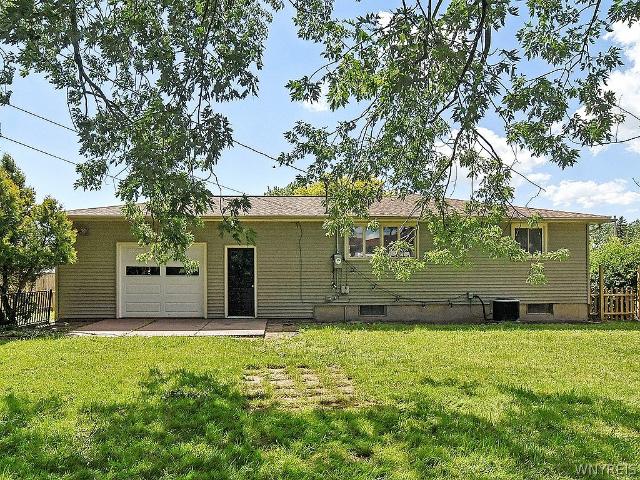 House for sale in West Seneca, New York