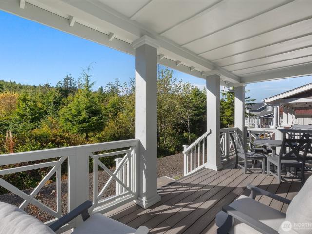 House for sale in Pacific Beach, Washington