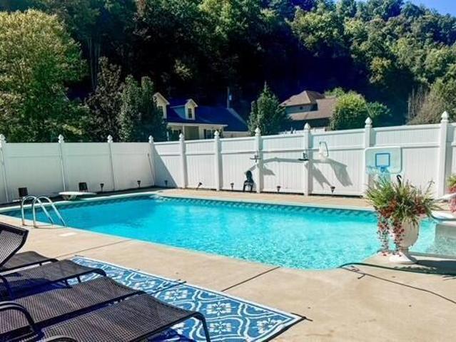 House for sale in Prestonsburg, Floyd County