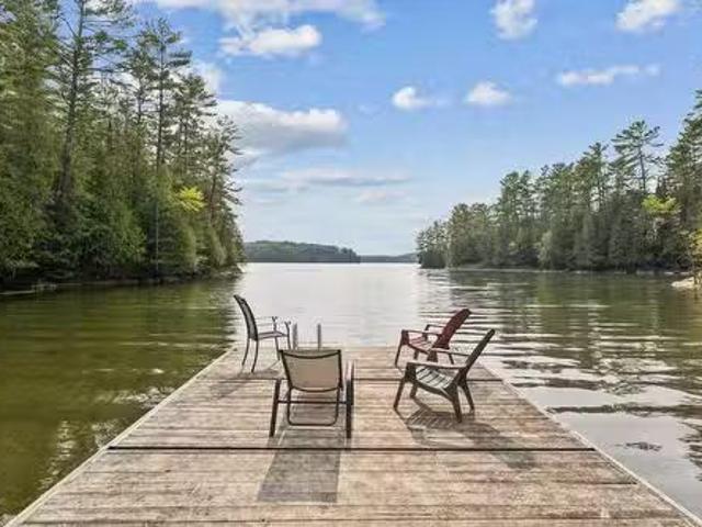 House for sale in La Vallée-de-la-gatineau, Quebec