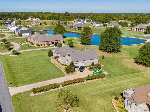 House for sale in Mayfield, Graves County