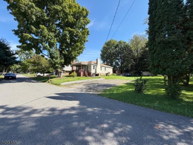 House for sale in Budd Lake, New Jersey