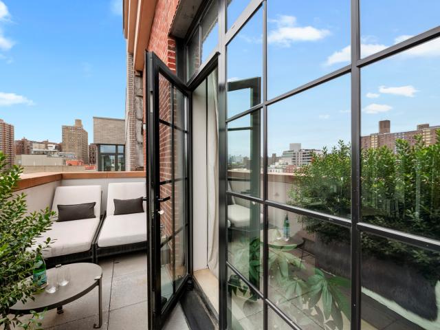 Duplex for sale in Arverne, New York
