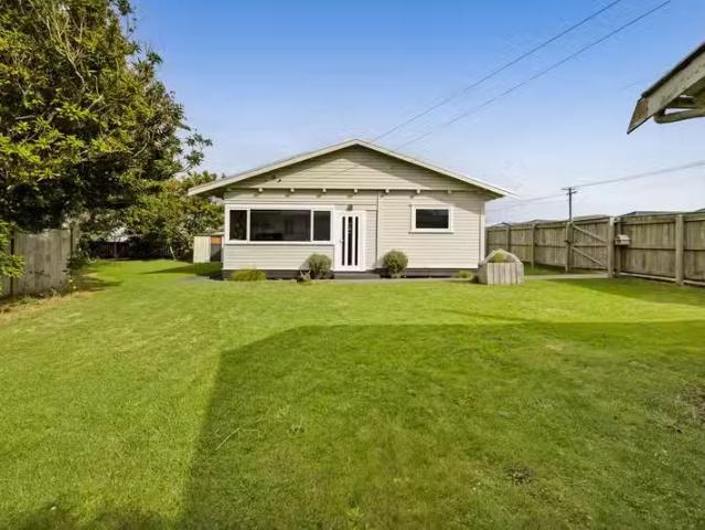 House for rent in Taranaki