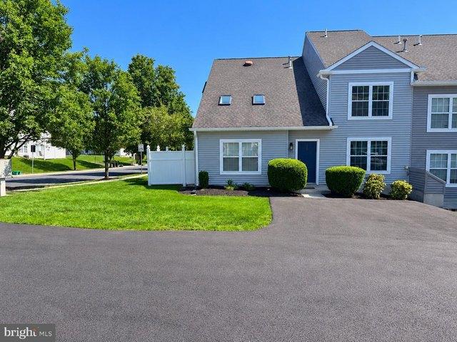 Condo for sale in Carlisle, Cumberland County